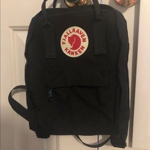 Black FJALLRAVEN mini backpack new